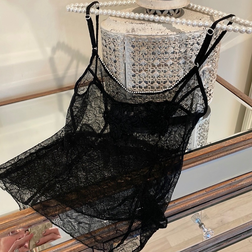 Chanel top